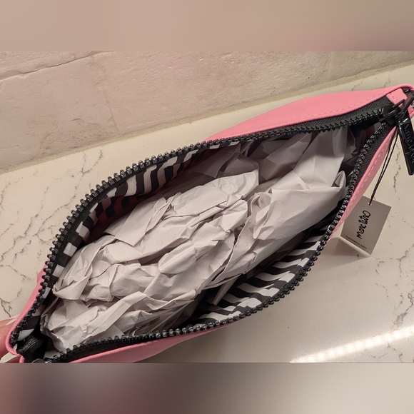 Marc Tetro Cosmetic Bag - NWT Dog Print Pink - Picture 7 of 9